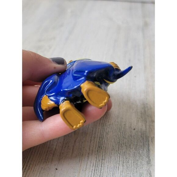 Disney Beauty Beast formal wear blue Cape tuxedo toy figure - Picture 5 of 5